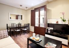 Universitat Apartment II