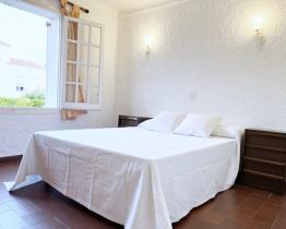 Alquiler de vacaciones con 2 habitaciones en Llançà