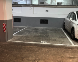 Parking coche y moto viladomat 86 sotano 2 plaza 26 Medidas 4,55 x 300