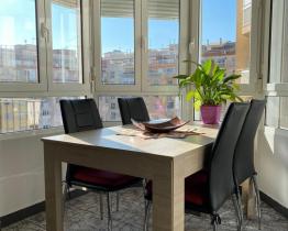 Chambre simple pour filles à Barcelone près de la Sagrada Familia