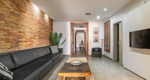 Experiences Apartment with Terrace