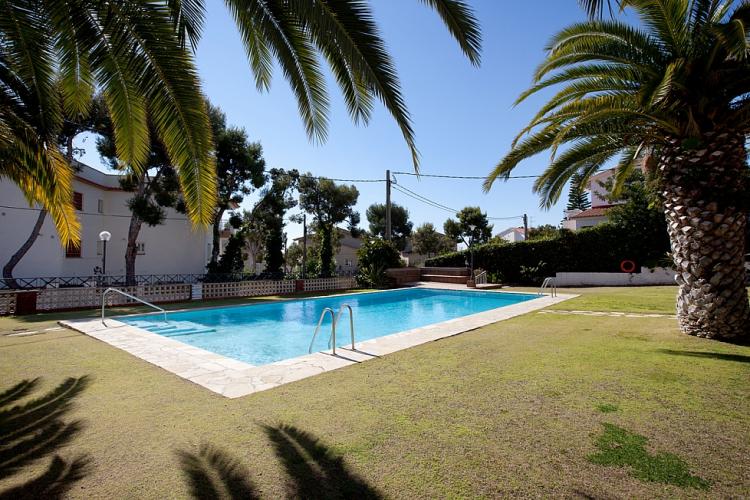 Bonita casa, con piscina en Sitges.