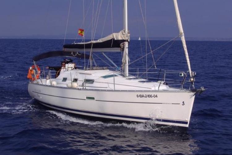 Charter boat for rent in Port Olimpic Barcelona