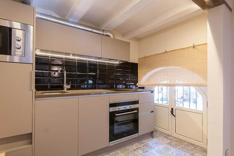 Modern kitchen comes equipped with oven, stove and a microwave. Everything you´ll need to prepare your favorite dishes.