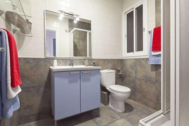 We love the spa like design of the bathroom.